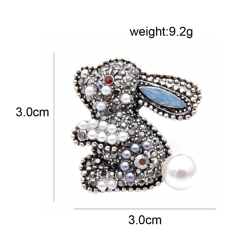 Broche de conejo de diamantes Diseño de animales de dibujos animados del zodiaco Corsage lindo Suéter Ropa