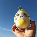 Llavero de peluche de aguacate