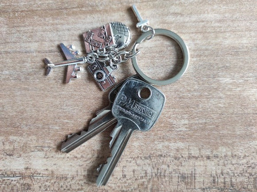 26Letters Brand New Around The World Airplane Keychain