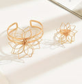 Lxalry Fashion Damen Schmuckset, Eleganter Geometrischer Gitterblumenring, Doppellagiges Glattes Offenes Verstellbares Armband Mit Eingelegtem Gitterlinien-Blumenarmband, Geeignet Für Alltag, Hochzeitsfeier