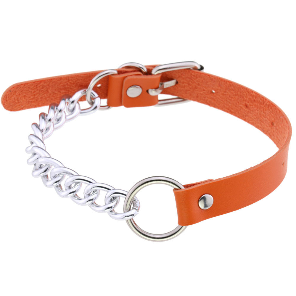 Collar gargantilla de cuero con aro y anilla en O
