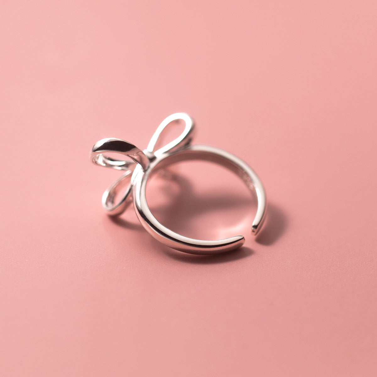 Anillo de plata S925 con lazo, joyería de mujer moderna y de línea sencilla