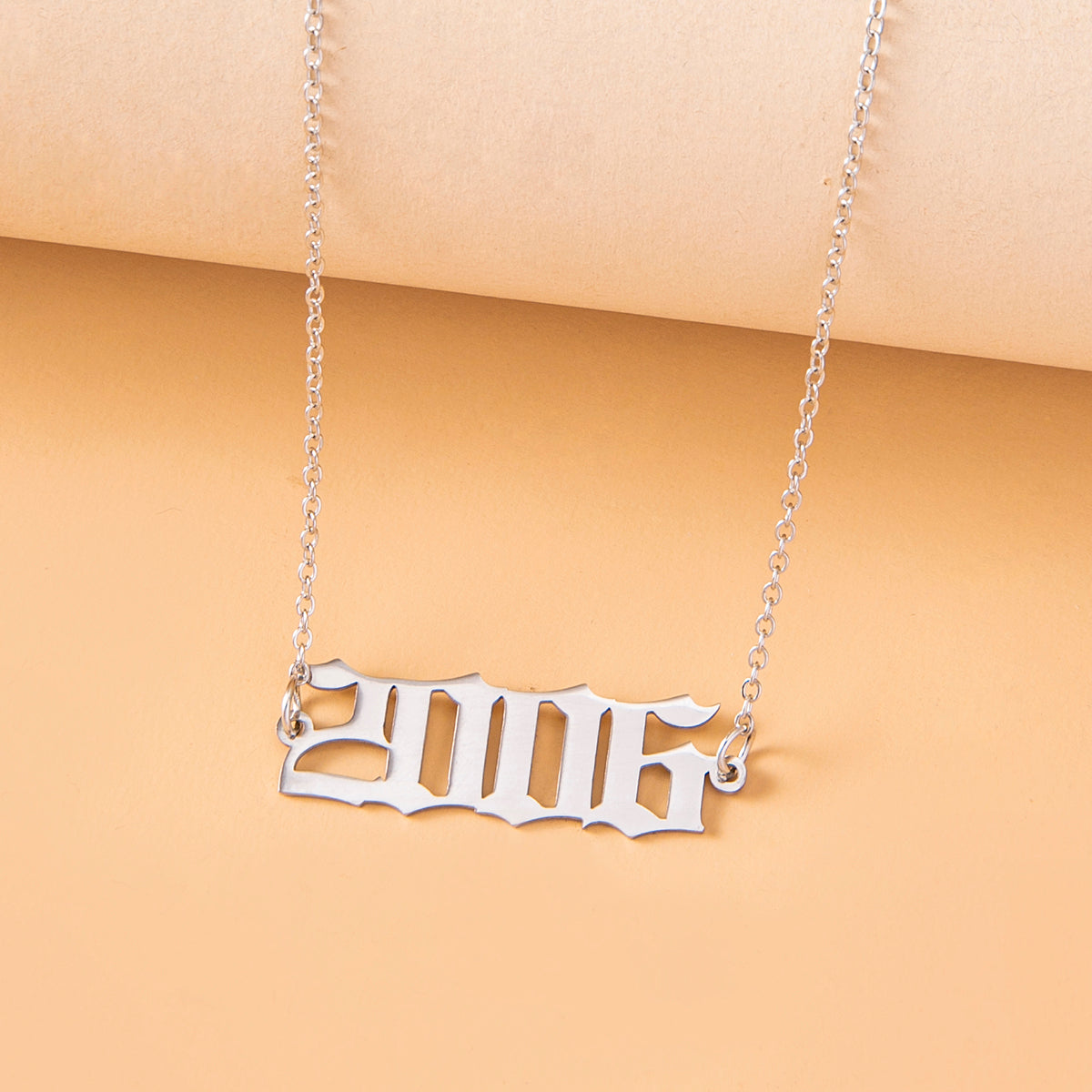 Jahreszahlen-Halsketten für Damen – Geburtstagsgeschenke