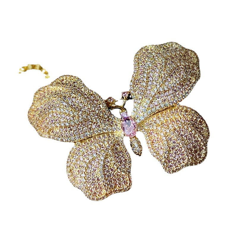 Schmetterlingsbrosche voller Diamant-Zirkone