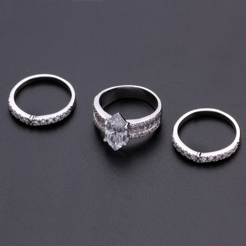 Goldener Ring Set Trendiger Und Modischer Ring