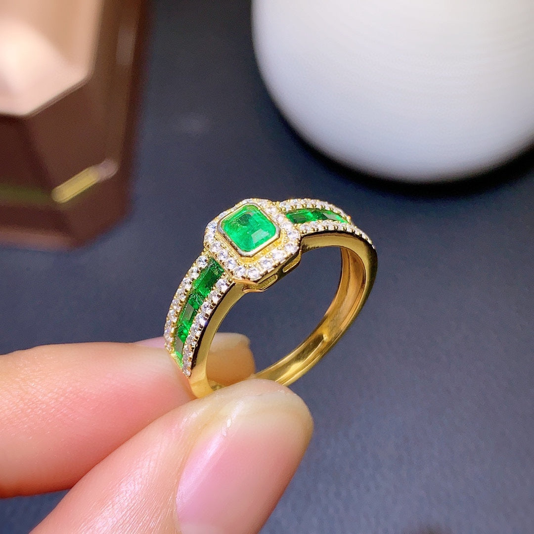 Natürlicher Kolumbianischer Smaragdring für Damen