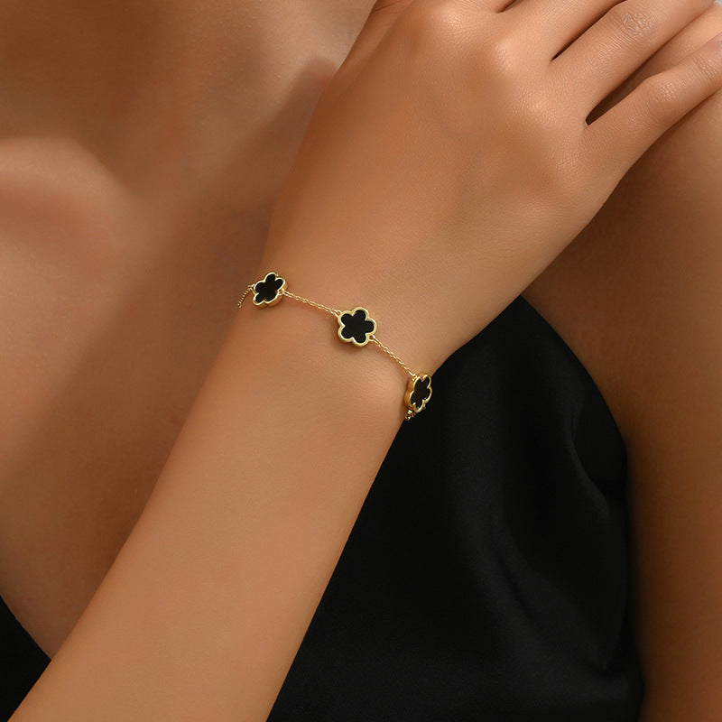 Echt vergoldetes Fünf-Blüten-Armband für Frauen