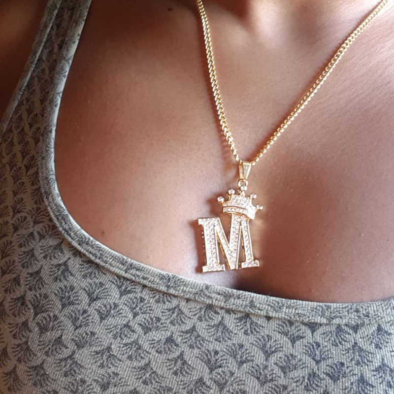 26 English Crown Letter Necklace Female Clavicle Chain