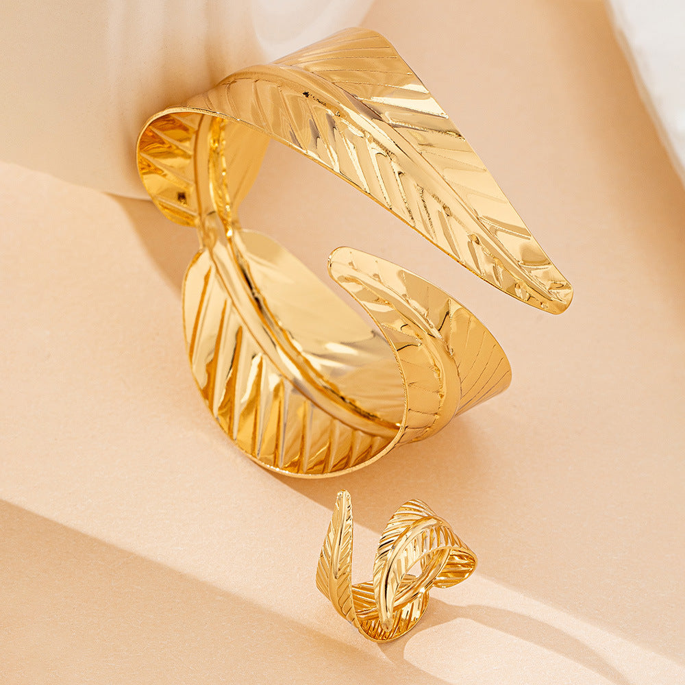 Pulsera Abierta de Aleación con Geometría Personalizada para Mujer