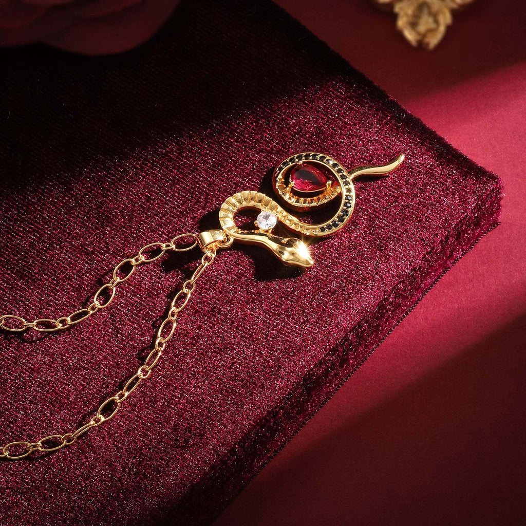 Modeschmuck Kupferbeschichtete Echtgoldkette Modedesign Stern- und Mond-Strass-Legierungshalskette
