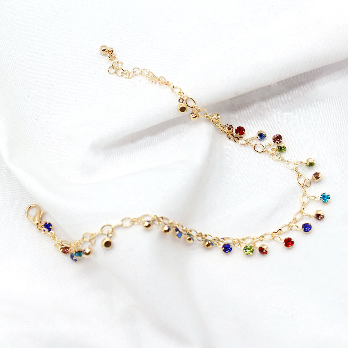 Tobillera de cadena con microincrustaciones de diamantes de colores para mujer