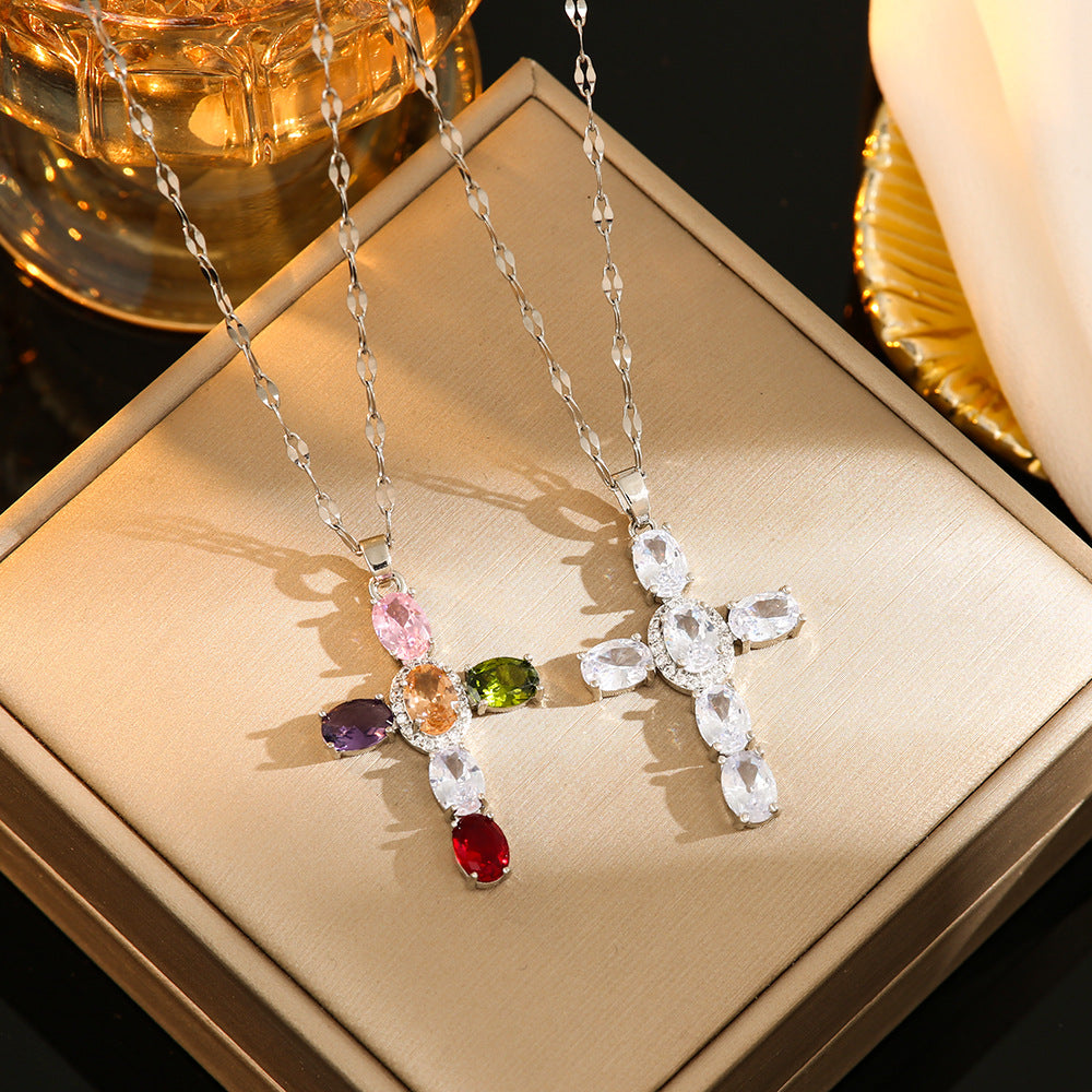 Collar con cruz de circonitas de colores con diamantes que no se desvanece