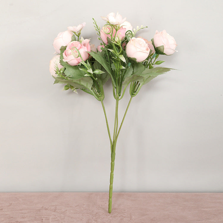 Hochzeitsführer-Layout-Simulation 5 Zinken 10 Rosen