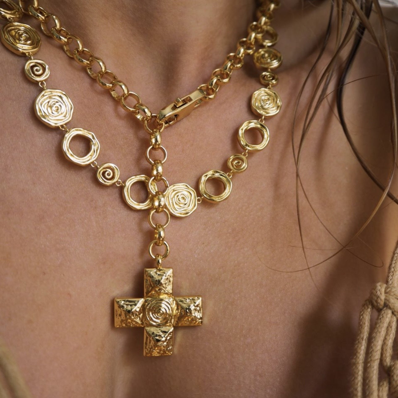 European And American Water Spin Bead Necklace