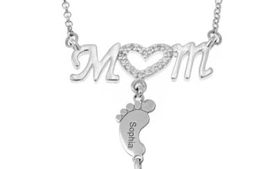 Mothers Day Gift Baby Feet Crystal Pendant Mom Necklace Personalized Custom Names Choker For Ladies