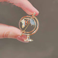 Broche de aleación en forma de globo hueco con personalidad creativa