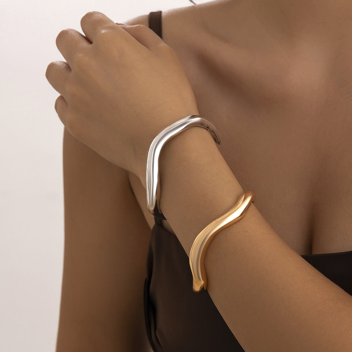 Liquid Irregular Lava Fold Open Bracelet