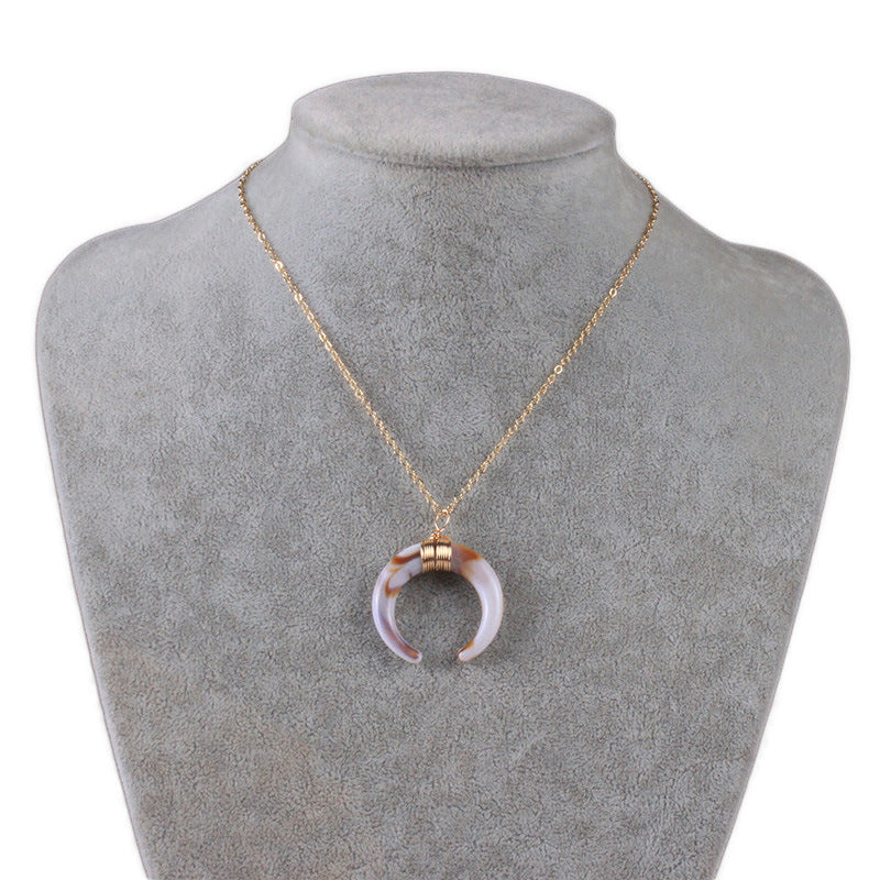 Horn Crescent Winding Copper Wire Short Necklace
