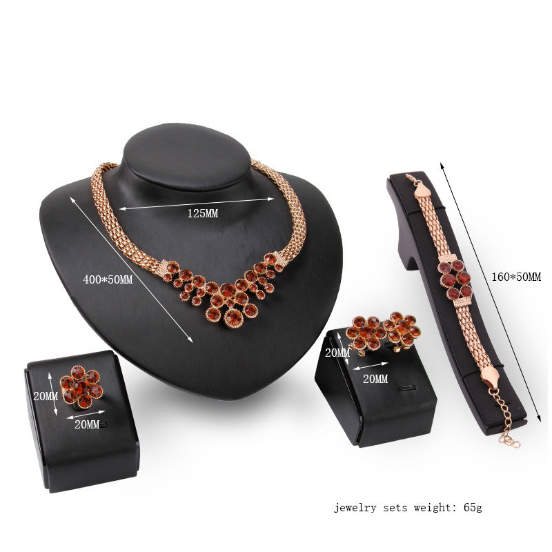 Vierteiliges Set Damenbekleidung Accessoires Schmuck-Sets