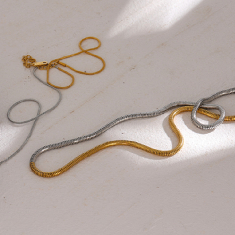 Titanium Steel Furnace Vacuum Plating 18k Real Gold Clavicle Chain