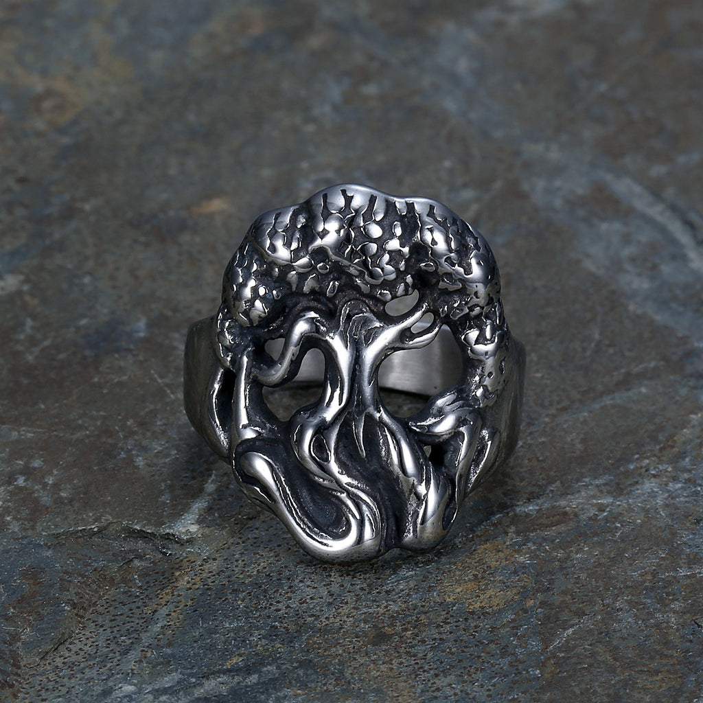 Anillo de titanio con tótem religioso en forma de árbol de la vida