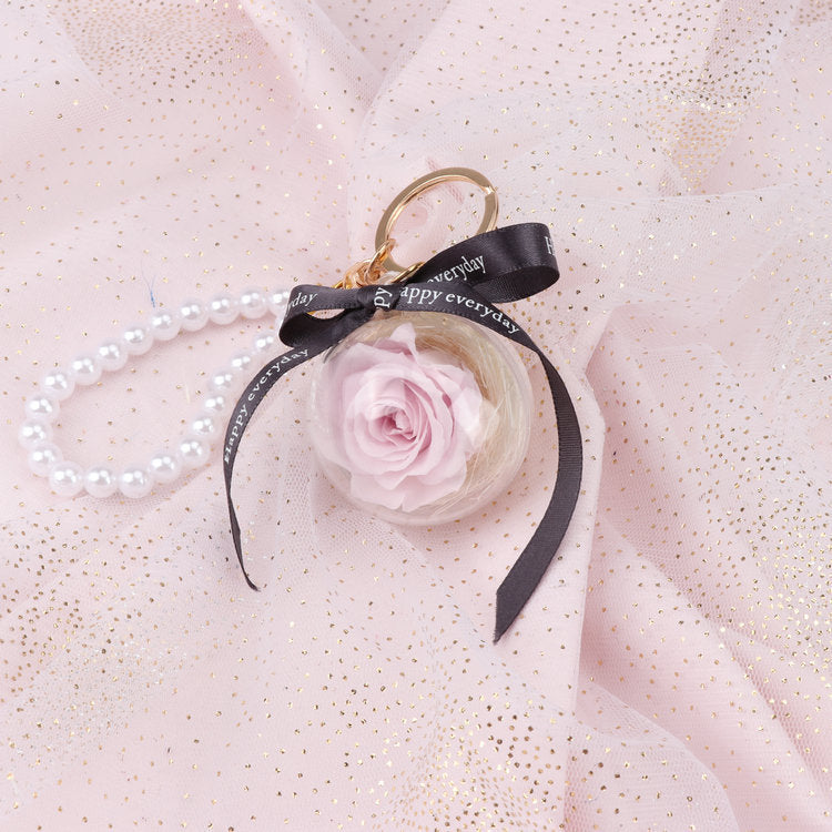 Rose Perianth Pearl Car Hanging Keychain