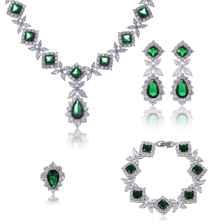 Überzogenes Wassertropfen Zirkon Halskette Ohrringe Armband Ring Vierteiliges Set