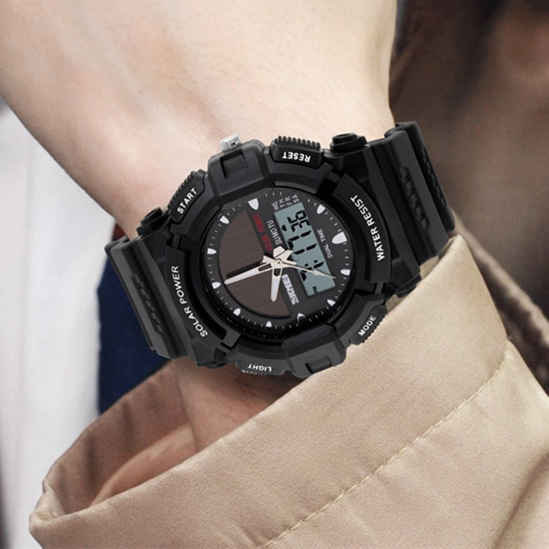 Uhr Schönheit Persönlichkeit Solaruhr Mode Elektronische Dual-Display Wasserdichte Outdoor-Sport-Herrenuhr Studenten-Uhr