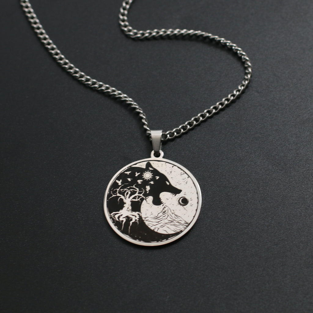 Mens Vintage Wolf Head Tree Of Life Pendant Necklace