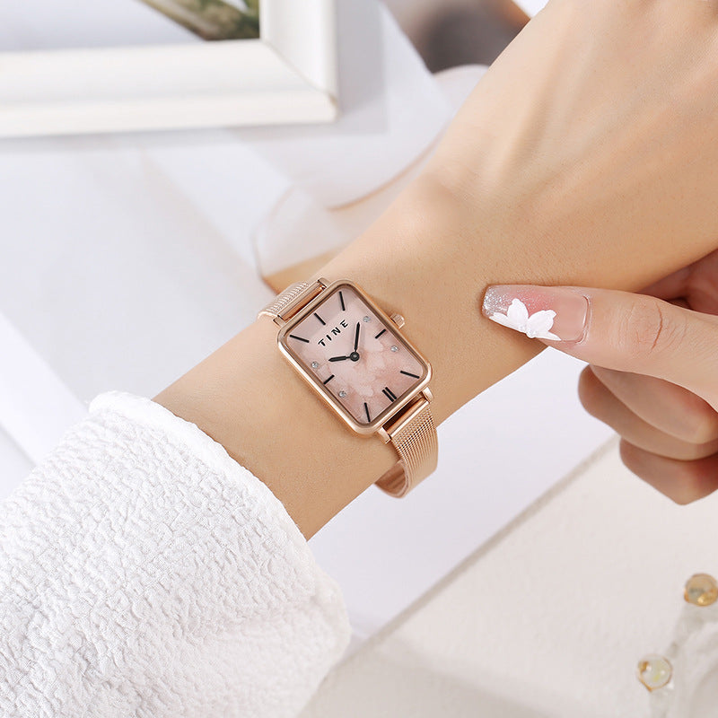Reloj de pulsera de cuarzo para estudiante, estilo Ins, correa de acero, diseño cuadrado de alta calidad y temperamento sencillo