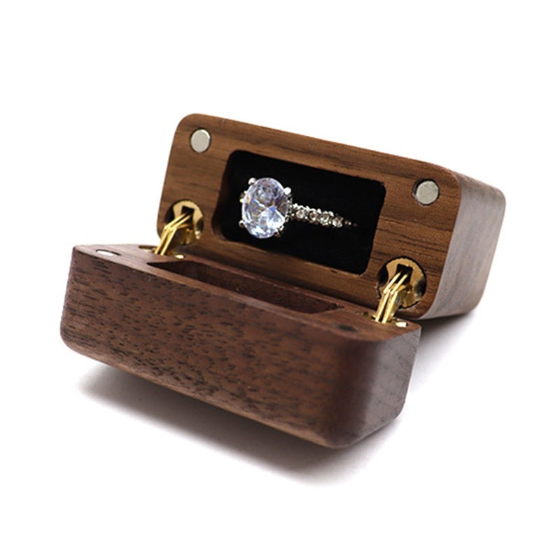 Walnuss-Ringbox Magnetfeuerzeug Ohrstecker Damen Mini Reiseaufbewahrung Schmuck