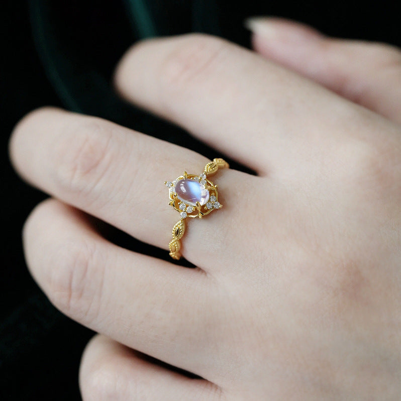 Hochwertiger Ringschmuck, entworfen von Minority