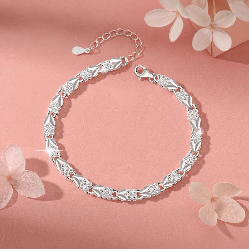 Modisches hochwertiges Armband im leichten Luxus-Stil für Frauen