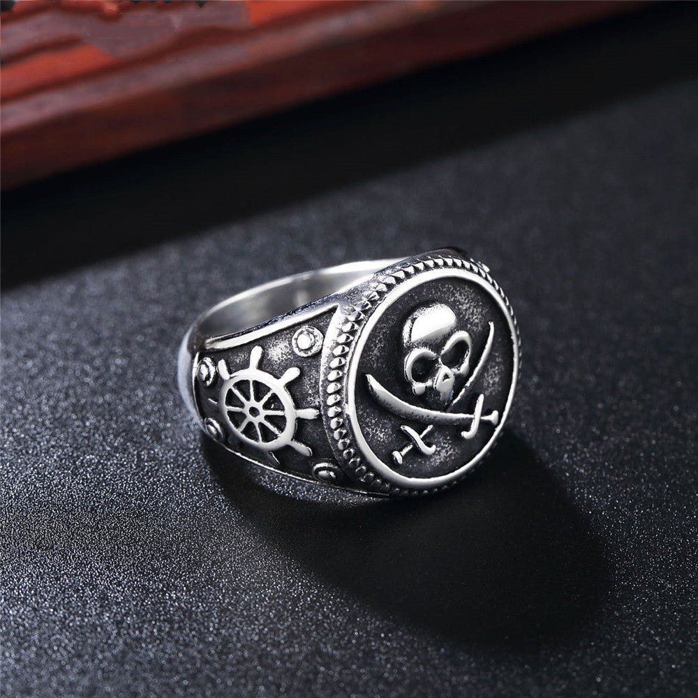 Personalisierter Retro Totenkopf Herren Titanstahlring