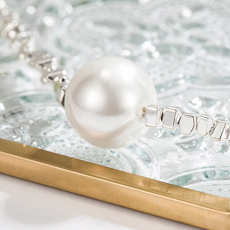 Small Pieces Of Silver Pearl Necklace Light Luxury And Simplicity