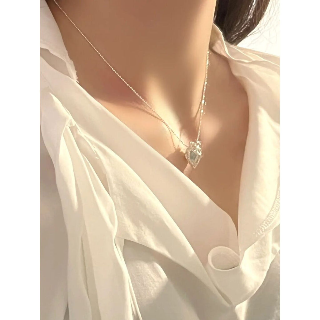 Collar Corazón de Hielo Azul para Mujer