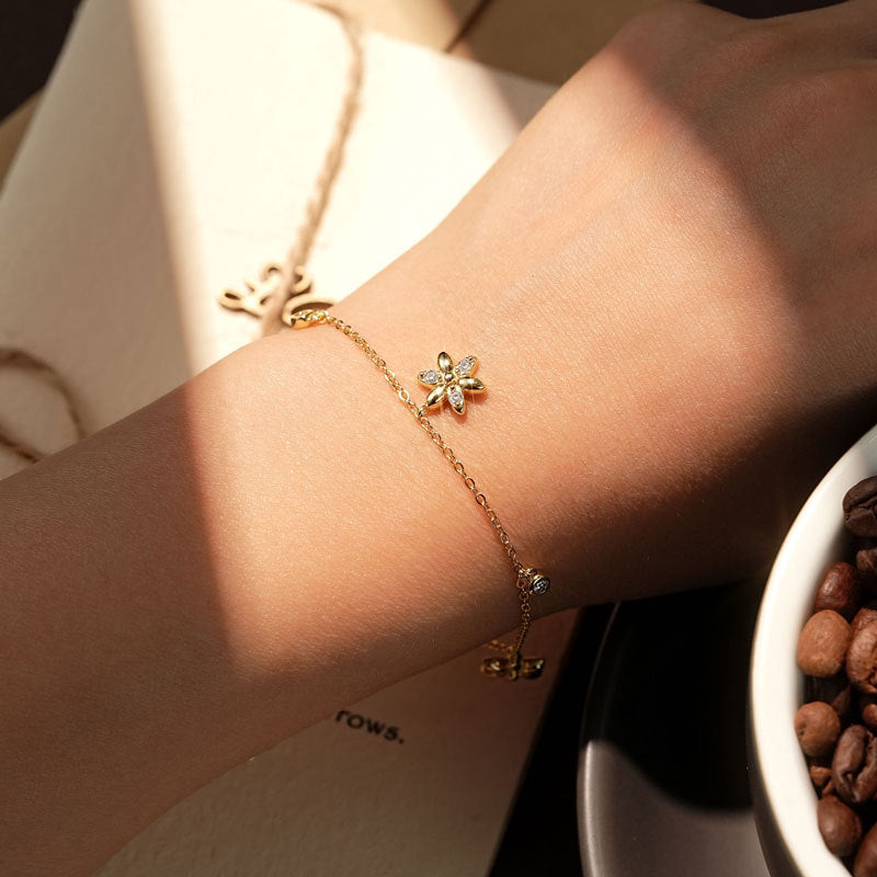 Sterling Silver D Color Moissanite Little Red Flower Bracelet For Women