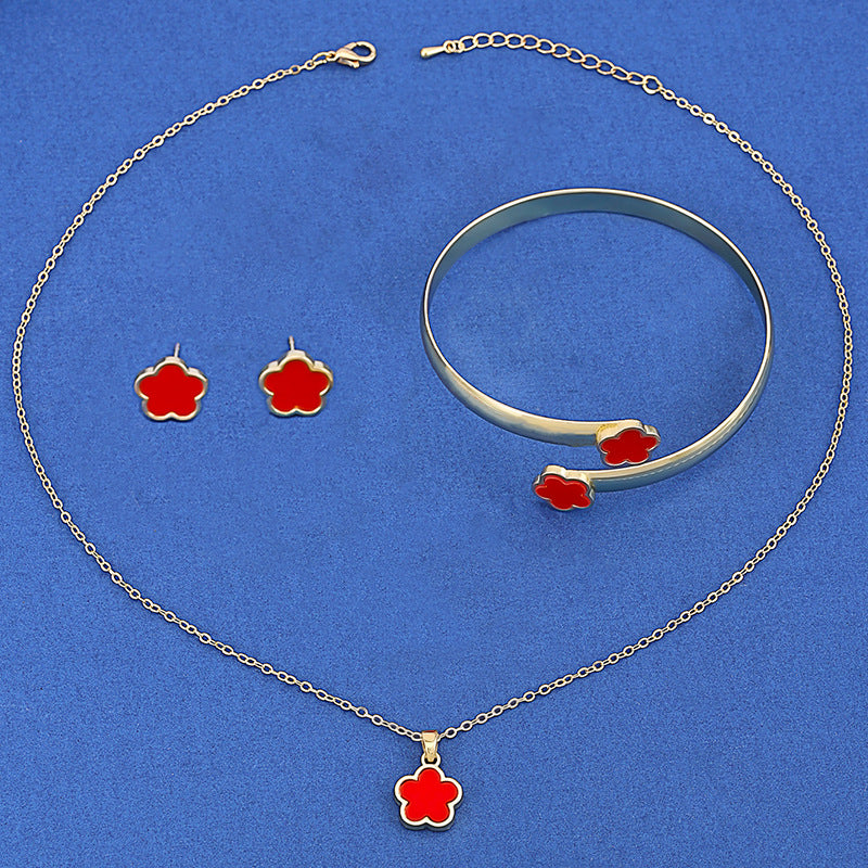 Fünfblättrige Blume Wilder Wein Gras Armband Dreiteiliges Set