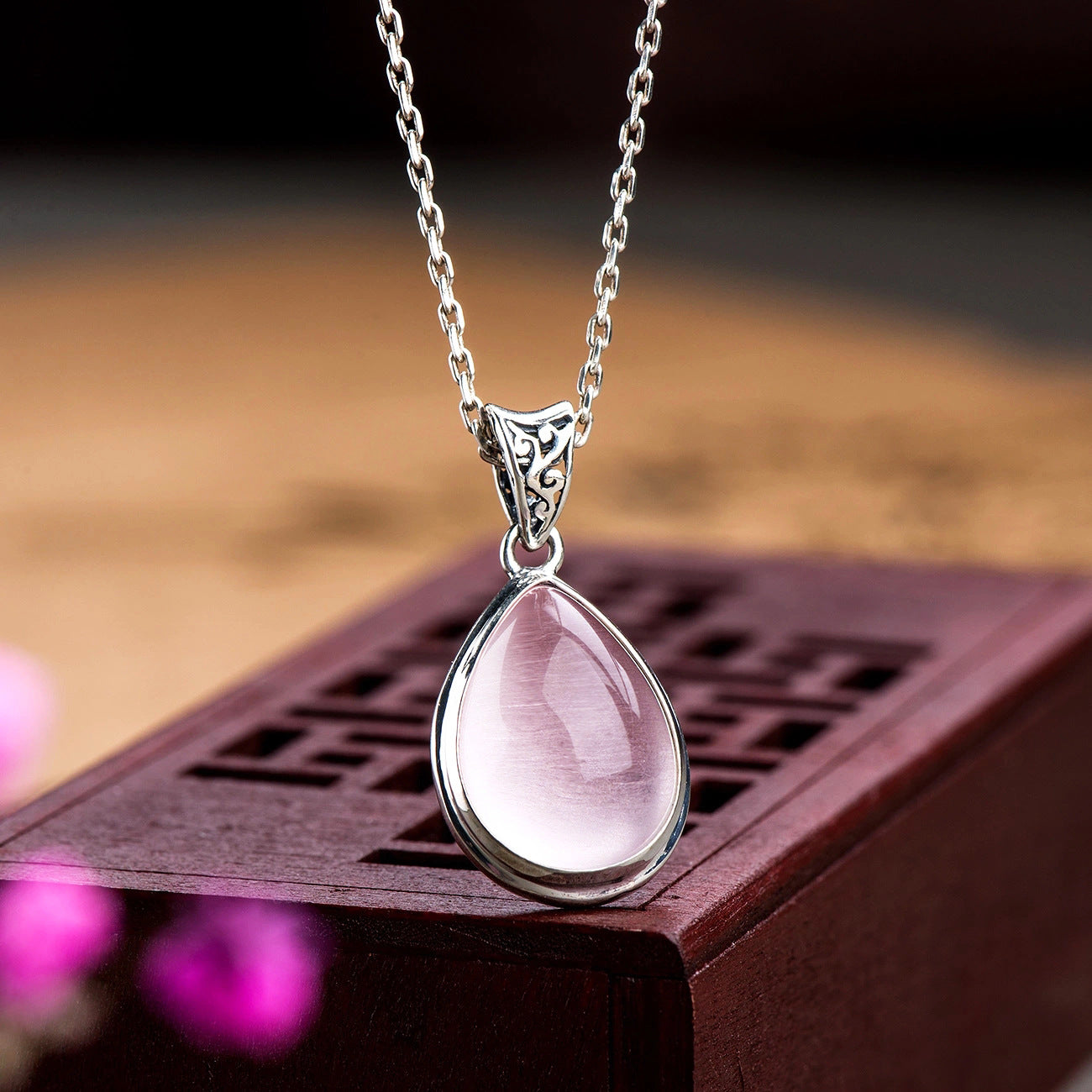 S925 Sterling Silber Puder-Kristall-Anhänger Halskette Damen Vielseitige Tropfenförmige Eis-ähnliche Rosenquarz Schlüsselbeinkette