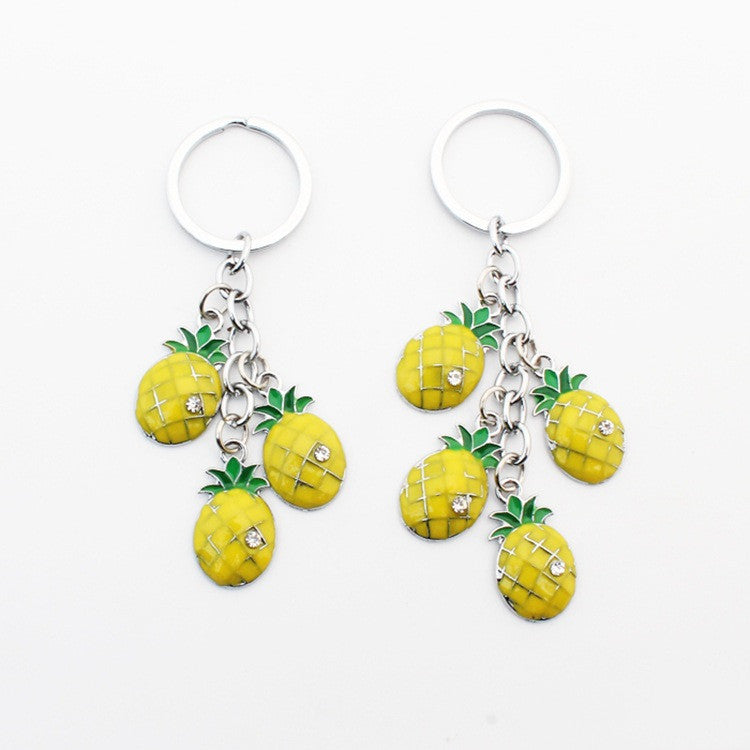 Creativo llavero con colgante de cadena de fruta de simulación