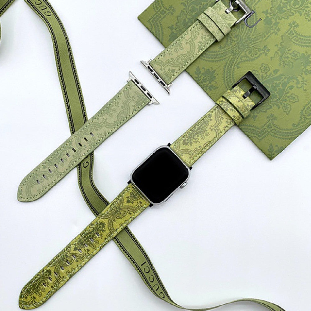 Mit grünem Lederarmband bedruckt