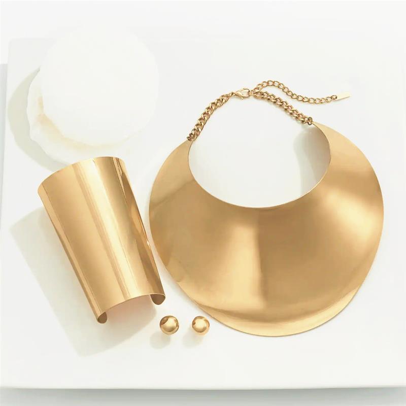Überzogene afrikanische Metallkette mit Halsband