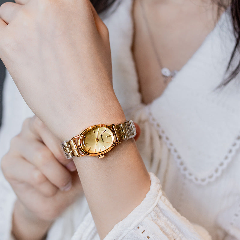 Reloj Ovalado de Acero Antiguo para Mujer