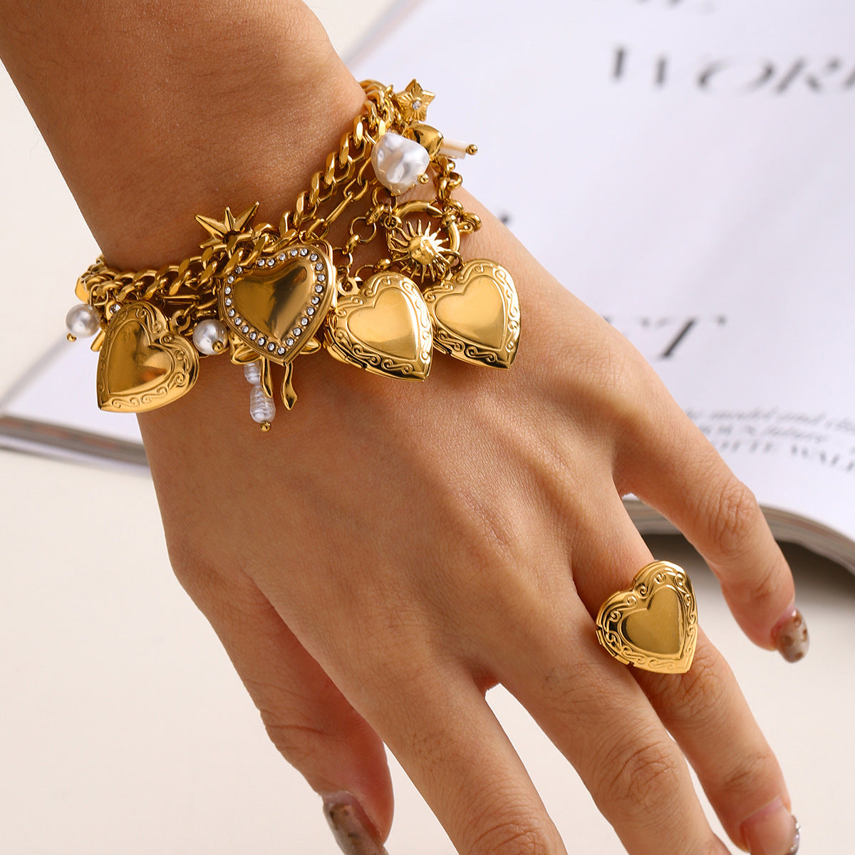 Love Chain Bracelet Fashion Titanium Steel Pearl Bow Bracelet