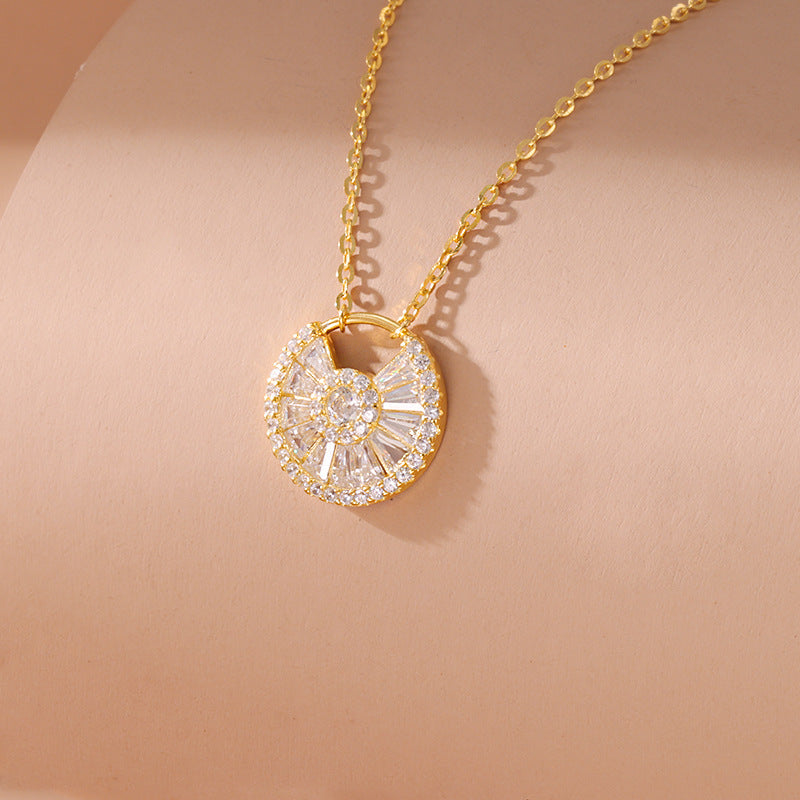 Collar de círculo para mujer Lujo ligero Minoría