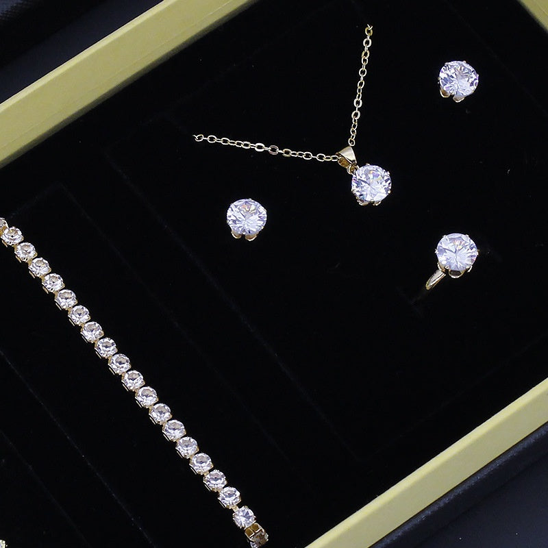 Neue Damenuhr Gut aussehendes grenzüberschreitendes Valentinstags-Uhrenschmuck-Set mit Dekoration