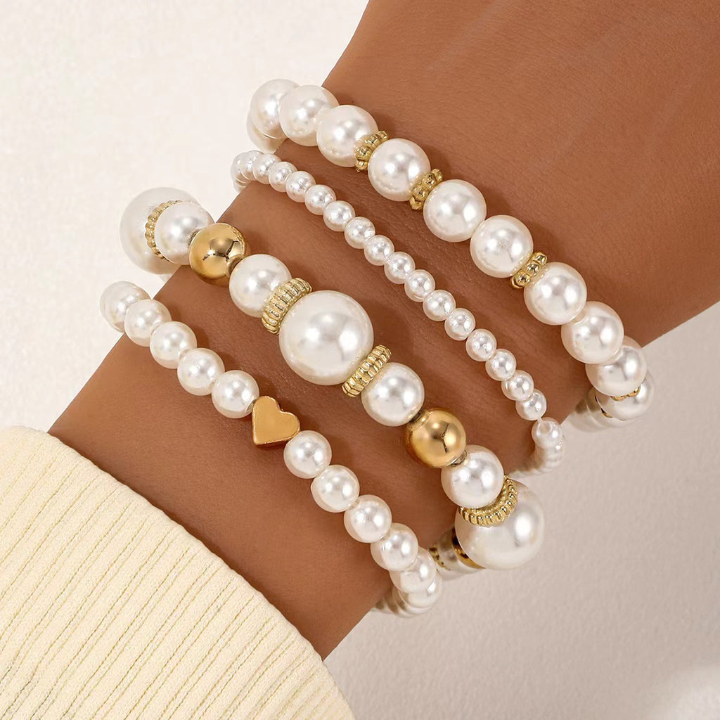 Modisches 4-teiliges Set Liebesperlenarmband Anzug Damen Perlenarmband