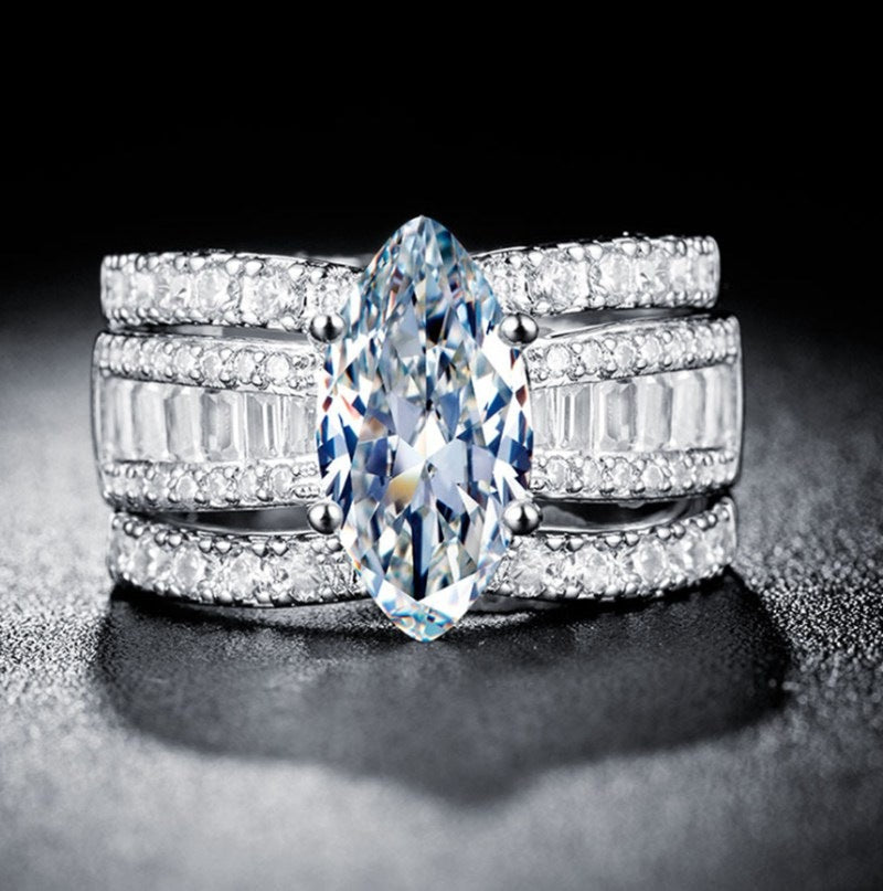 Goldener Ring Set Trendiger Und Modischer Ring