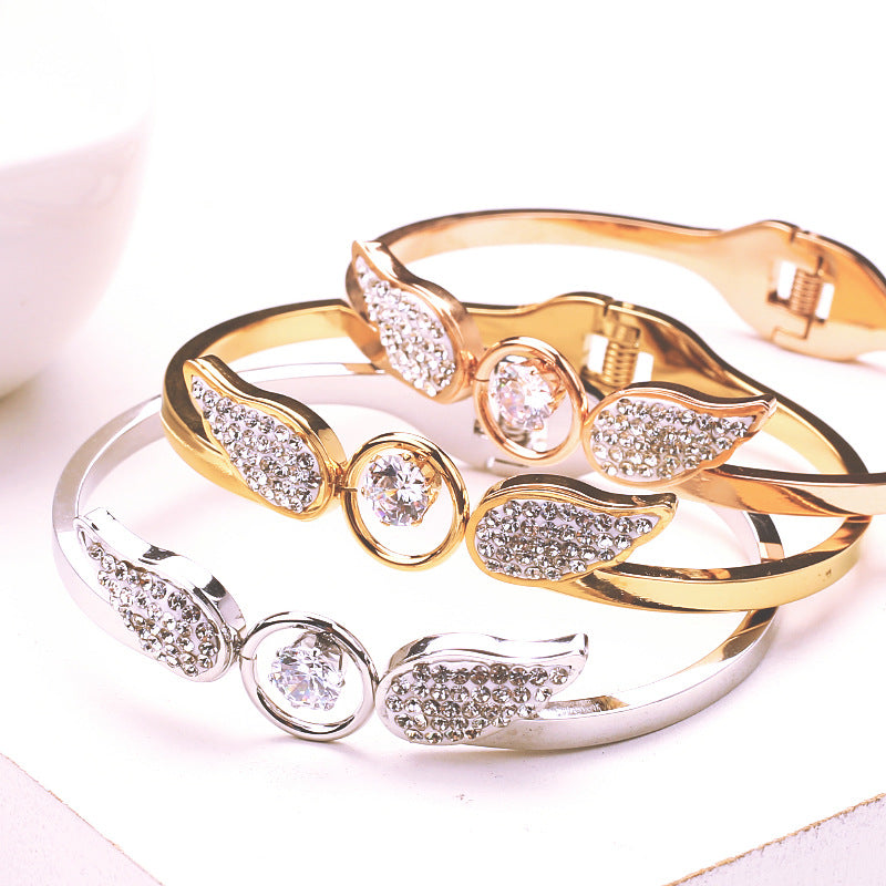 Pulsera de Acero Titanio Hueca Ángel Zircón Apertura de Resorte
