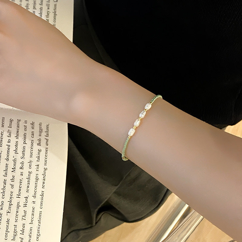 Leicht luxuriöses All-Match Natursteinarmband